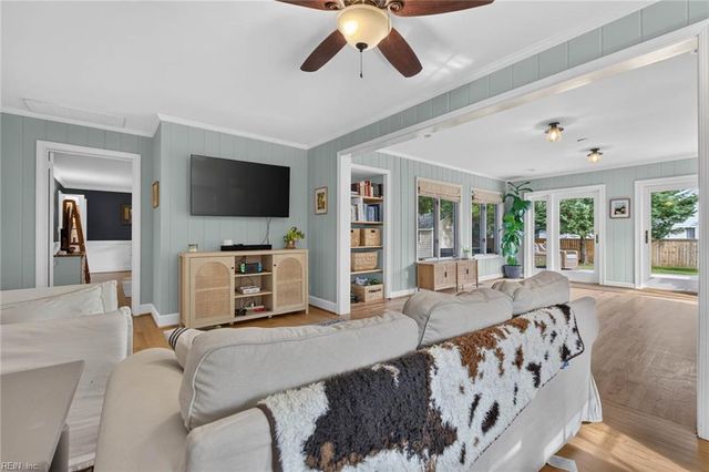 1104 Chumley RD, Virginia Beach, VA 23451