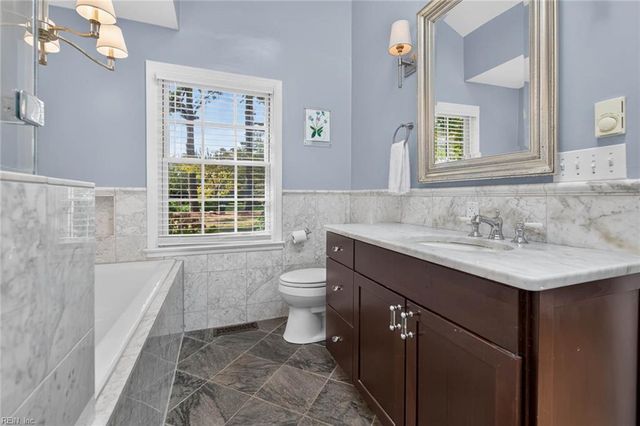 1104 Chumley RD, Virginia Beach, VA 23451