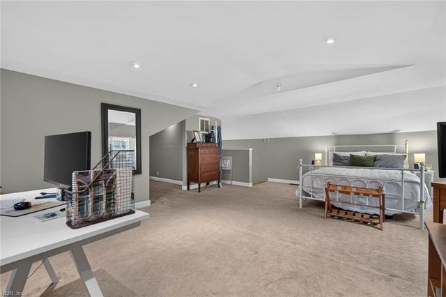 1104 Chumley RD, Virginia Beach, VA 23451