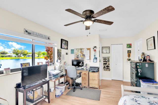 14592 Country Side Lane, Delray Beach, FL 33484