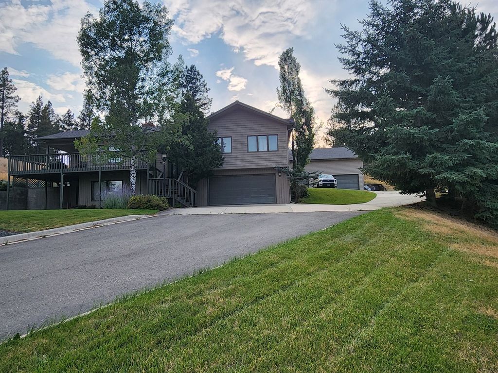Image 1 of property listing at 6 Hidden Valley Drive, Clancy, MT 59634