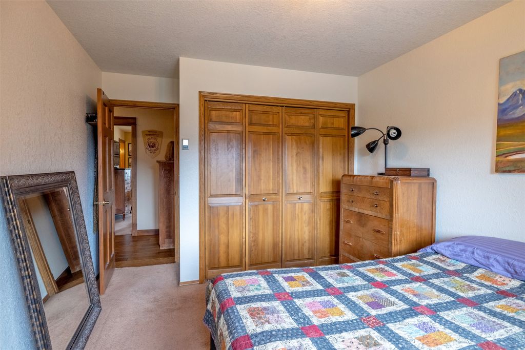 Image 25 of property listing at 6 Hidden Valley Drive, Clancy, MT 59634