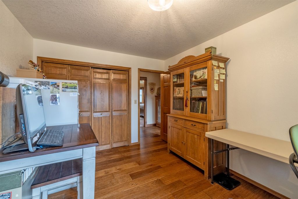 Image 27 of property listing at 6 Hidden Valley Drive, Clancy, MT 59634