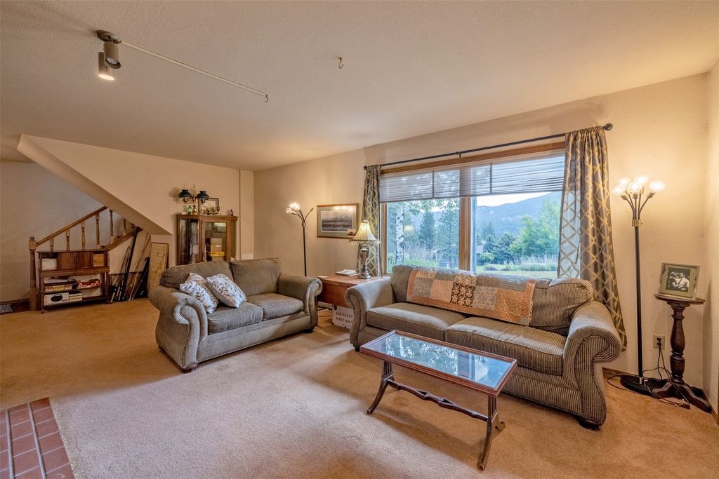 Image 35 of property listing at 6 Hidden Valley Drive, Clancy, MT 59634