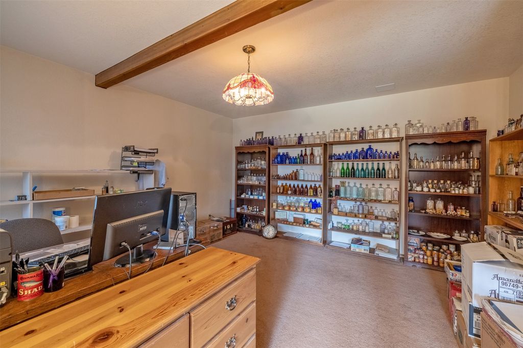 Image 36 of property listing at 6 Hidden Valley Drive, Clancy, MT 59634