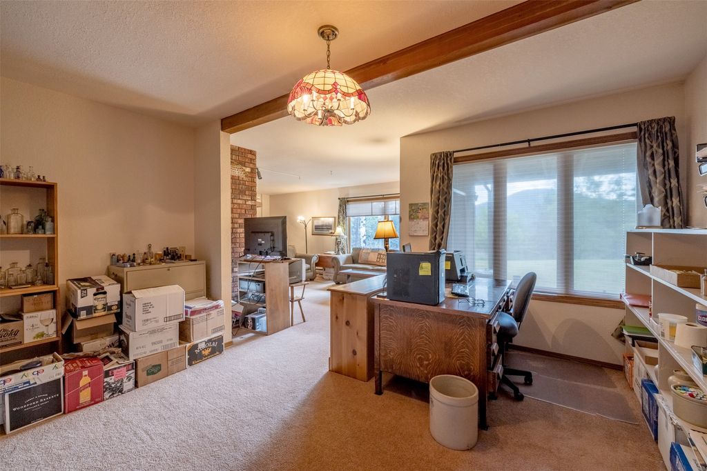 Image 37 of property listing at 6 Hidden Valley Drive, Clancy, MT 59634