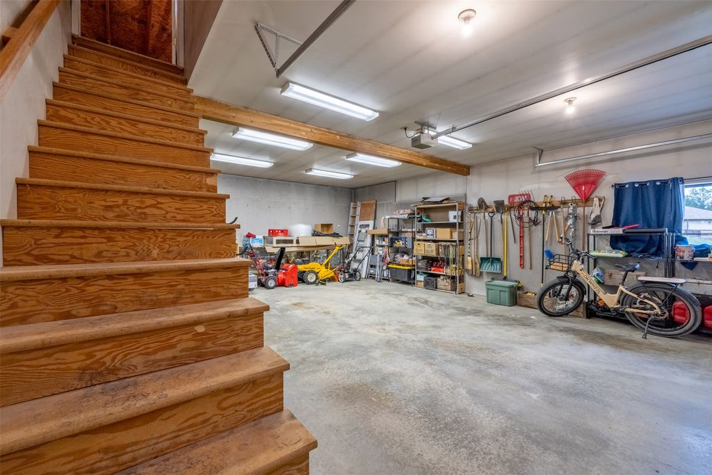 Image 62 of property listing at 6 Hidden Valley Drive, Clancy, MT 59634