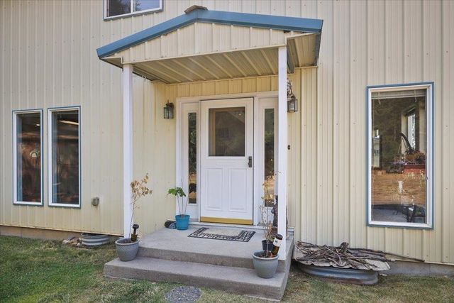 17312 E Scribner Rd, Spokane, WA 99217