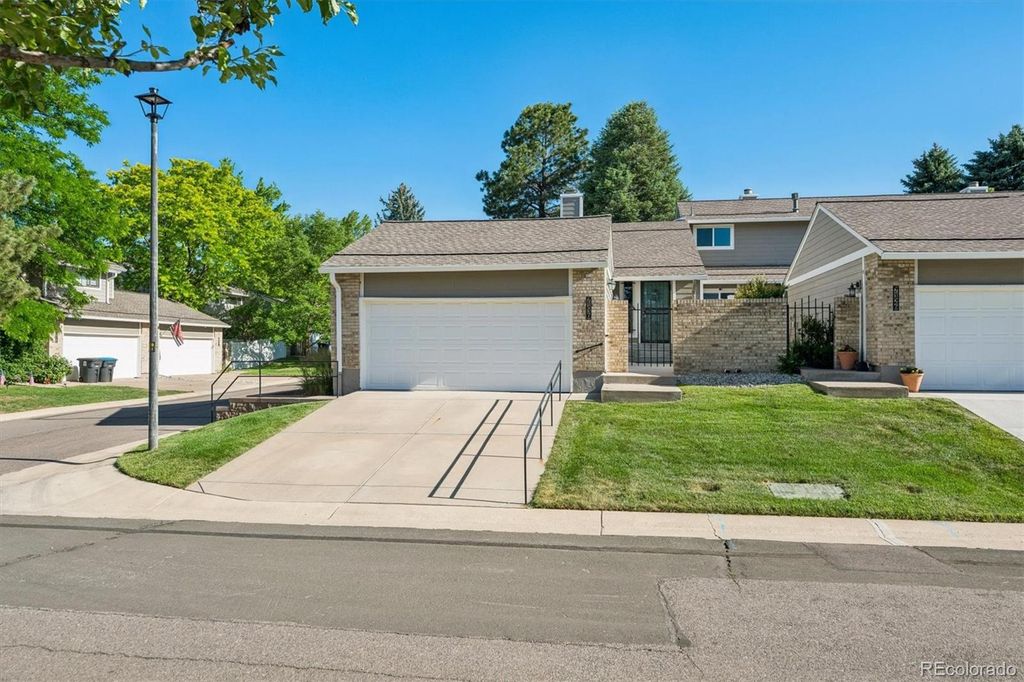 7130 S Vine Circle E, Centennial, CO 80122