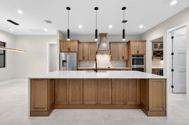 14736 69th Street N, Loxahatchee, FL 33470