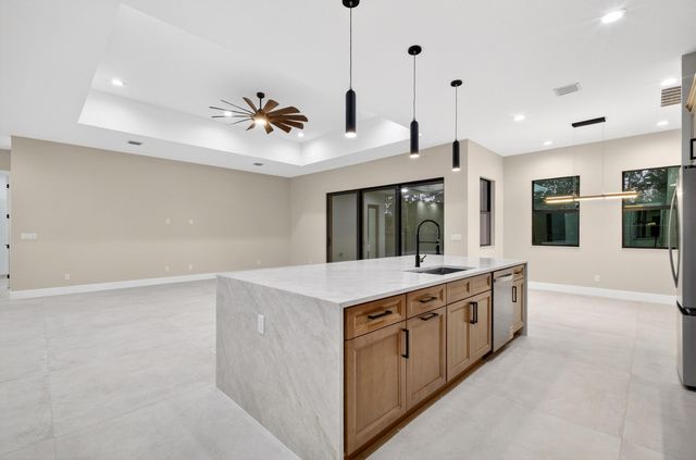 14736 69th Street N, Loxahatchee, FL 33470