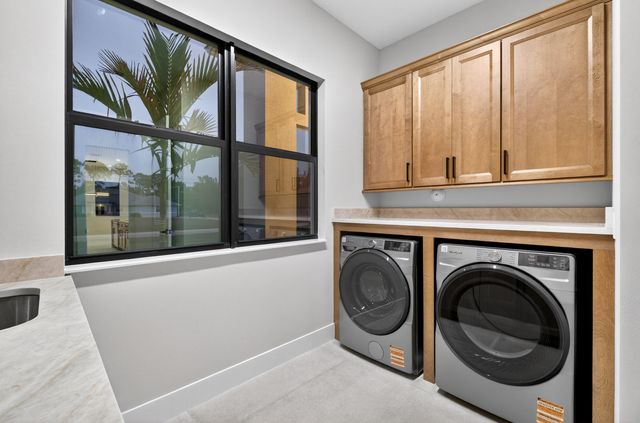 14736 69th Street N, Loxahatchee, FL 33470