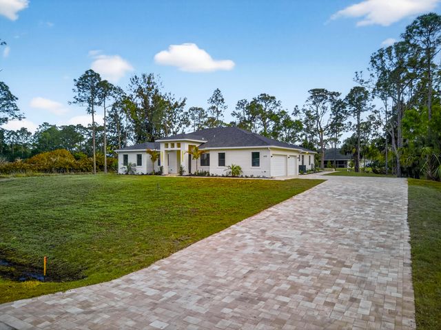 14736 69th Street N, Loxahatchee, FL 33470