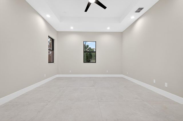 14736 69th Street N, Loxahatchee, FL 33470