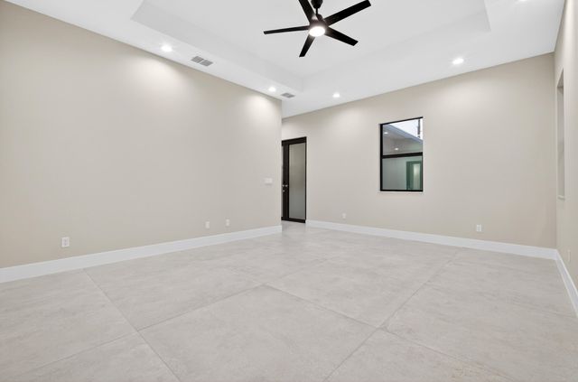 14736 69th Street N, Loxahatchee, FL 33470