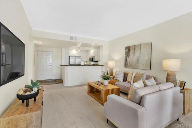 9253 Regents Road A203, La Jolla, CA 92037