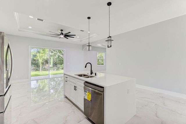 436 NW Dover Court, Port St. Lucie, Port St Lucie, FL 34983