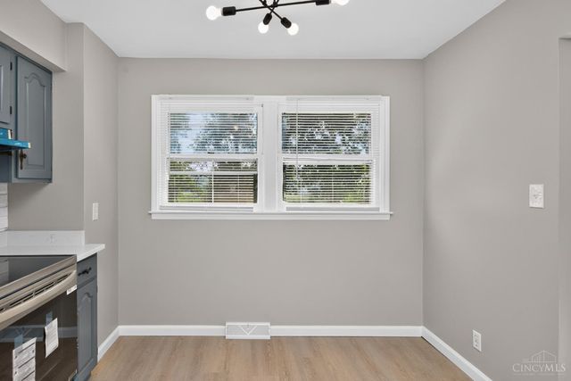 414 Holland Drive, Trenton, OH 45067