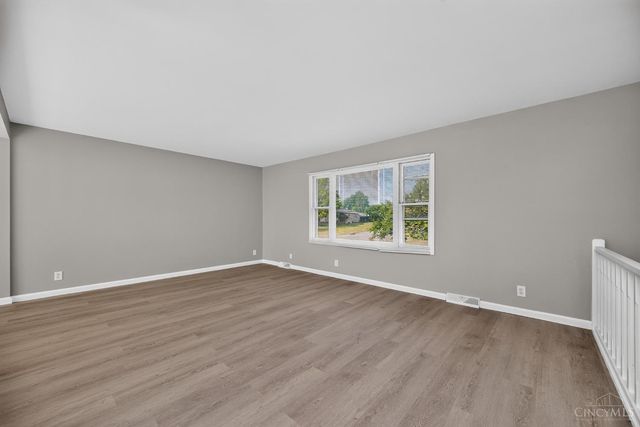 414 Holland Drive, Trenton, OH 45067