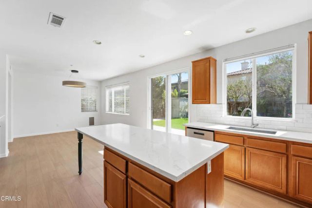 708 Entrada Drive, Oxnard, CA 93030