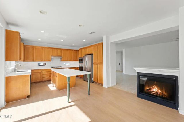 708 Entrada Drive, Oxnard, CA 93030