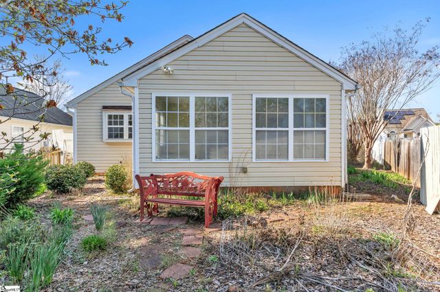 712 Highcrest Drive, Greenville, SC 29617