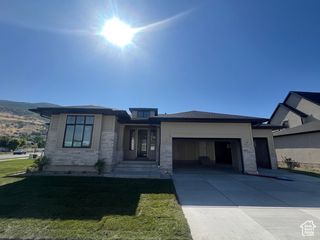 581 W SUMMERHILL LN, Centerville, UT 84014