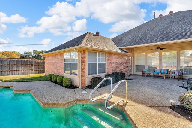 2219 Le Mans Drive, Carrollton, TX 75006