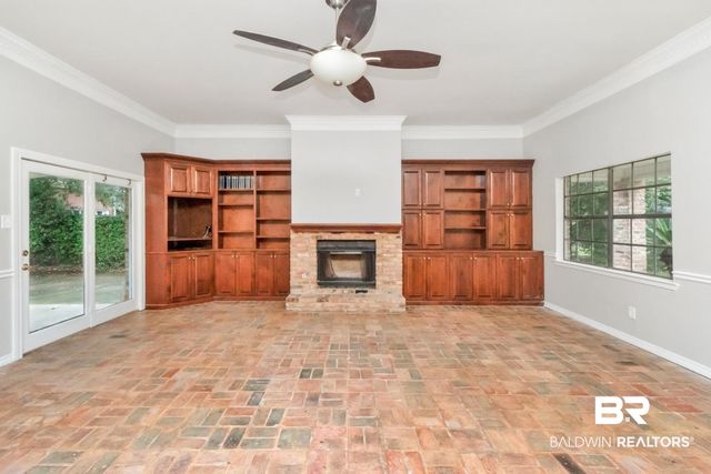 6421 Angela Court, Mobile, AL 36695