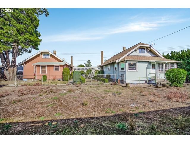 1152 Ne COLUMBIA Blvd, Portland, OR 97211