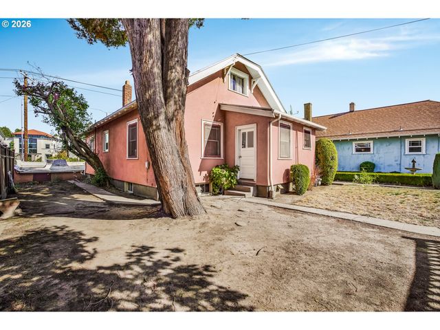 1152 Ne COLUMBIA Blvd, Portland, OR 97211