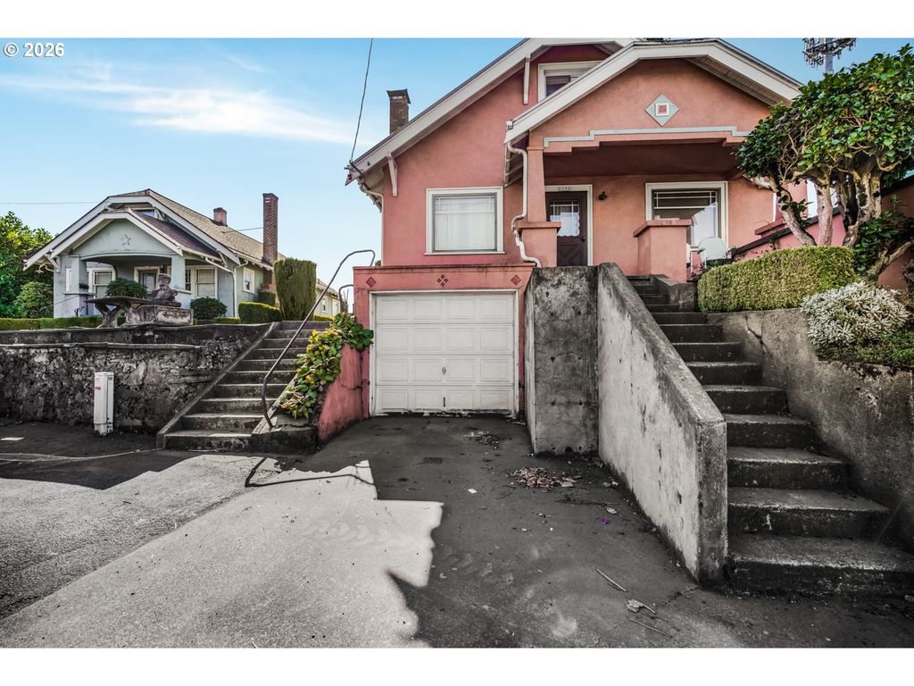 1152 Ne COLUMBIA Blvd, Portland, OR 97211