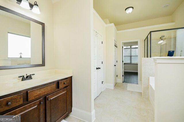 2589 Lake Erma Drive, Hampton, GA 30228