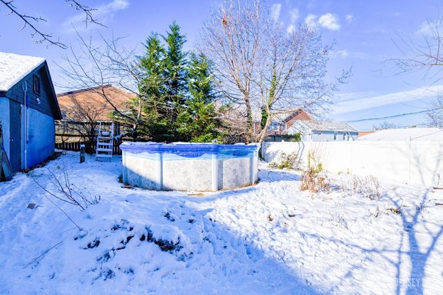 67 Washington Street, South River, NJ 08882