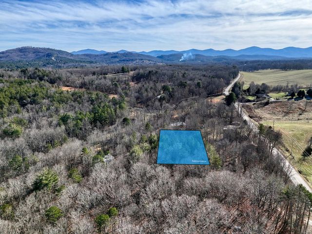 1852 Highway 325, Blairsville, GA 30512