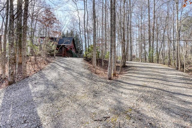 1852 Highway 325, Blairsville, GA 30512