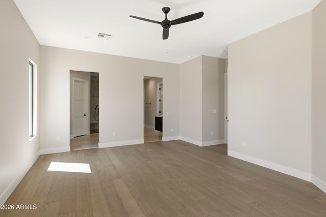 544 E Amber Sun Drive, Phoenix, AZ 85085