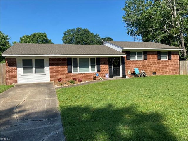 9 Lilac CT, Newport News, VA 23601