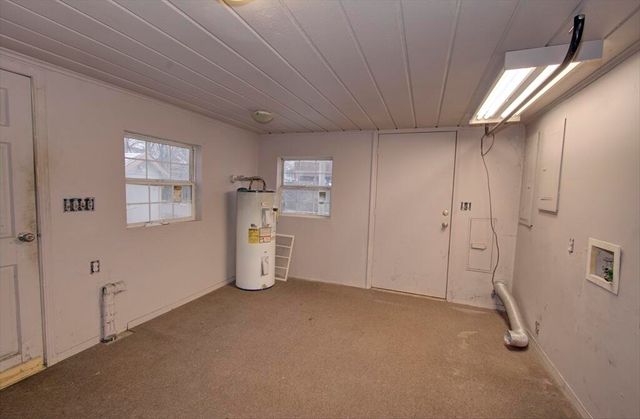 206 N Webster Avenue, Ash Grove, MO 65604