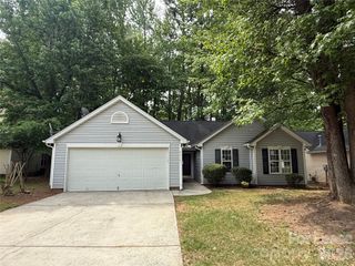 6617 Cedar Cliff Drive, Charlotte, NC 28216