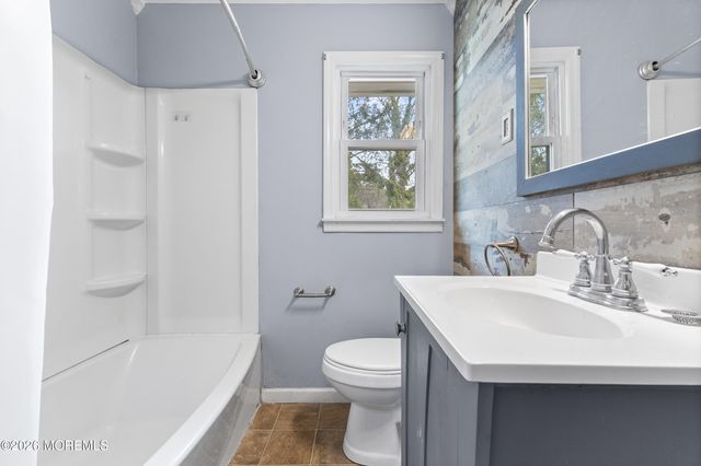 132 Southwood Drive, Old Bridge, NJ 08857