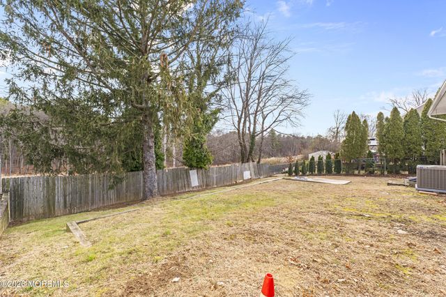 132 Southwood Drive, Old Bridge, NJ 08857