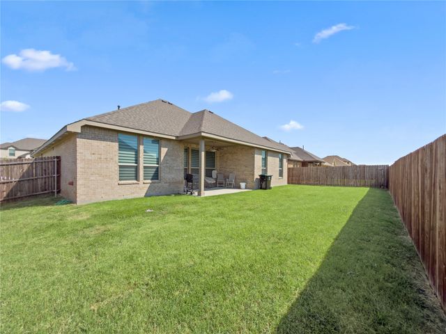 3639 Wintergreen Street, Grand Prairie, TX 76065