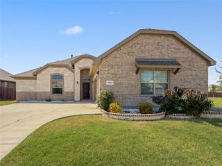 3639 Wintergreen Street, Grand Prairie, TX 76065