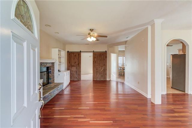 706 Crowell Road N, Covington, GA 30014