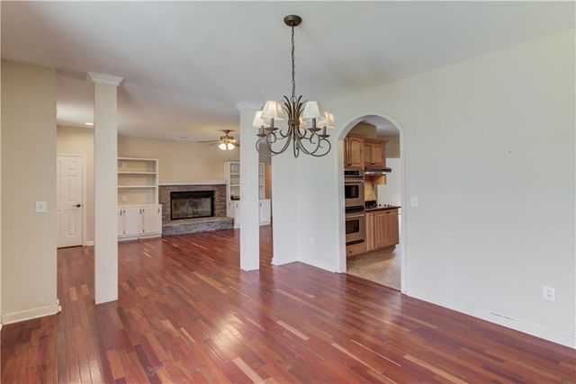 706 Crowell Road N, Covington, GA 30014