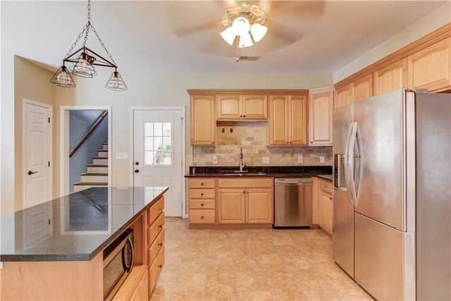 706 Crowell Road N, Covington, GA 30014