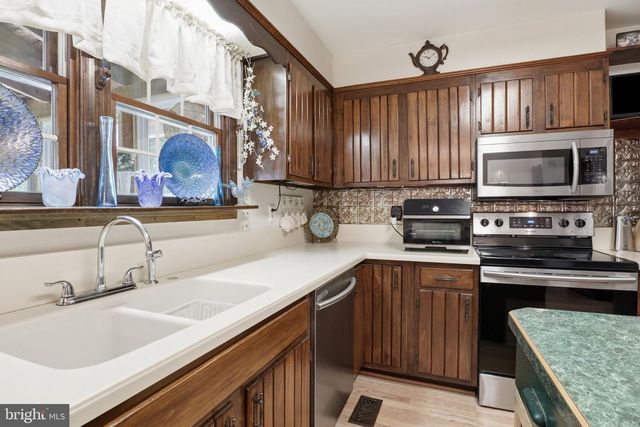 678 209TH ST, Pasadena, MD 21122