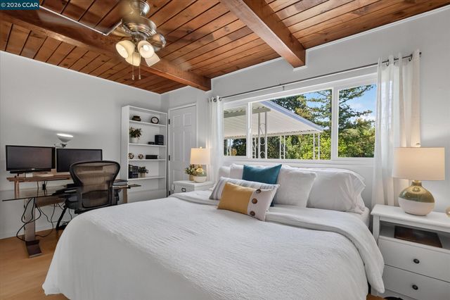 12 Morello Heights Dr, Martinez, CA 94553