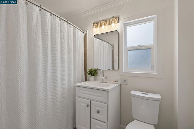 12 Morello Heights Dr, Martinez, CA 94553